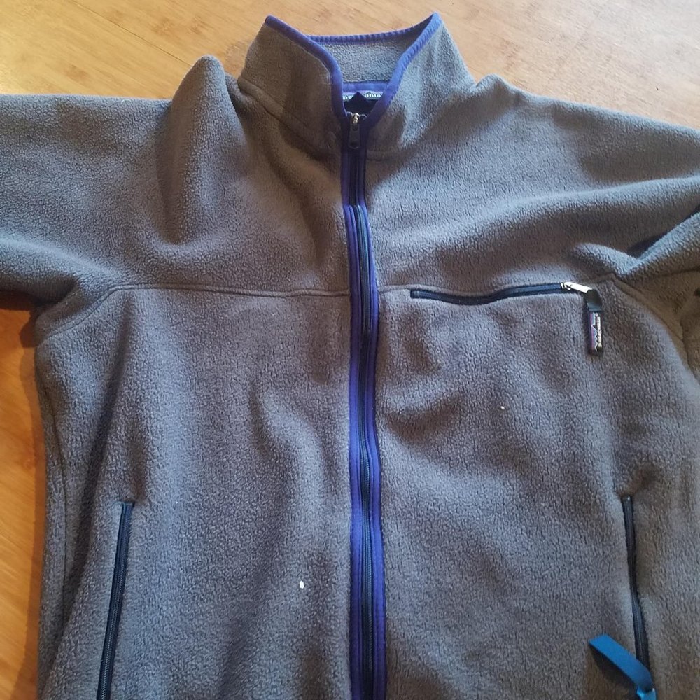 Patagonia Gray Fleece Jacket with Blue Trim